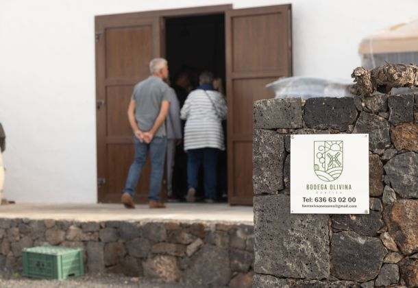 Bodega Olivina Entrance